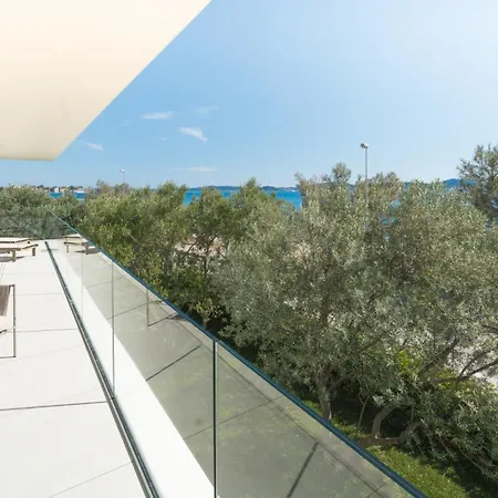 Borique Seafront Residences - Vista Apartment