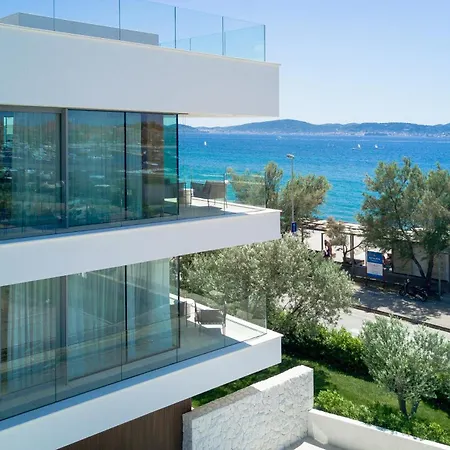 Borique Seafront Residences - Vista 아파트